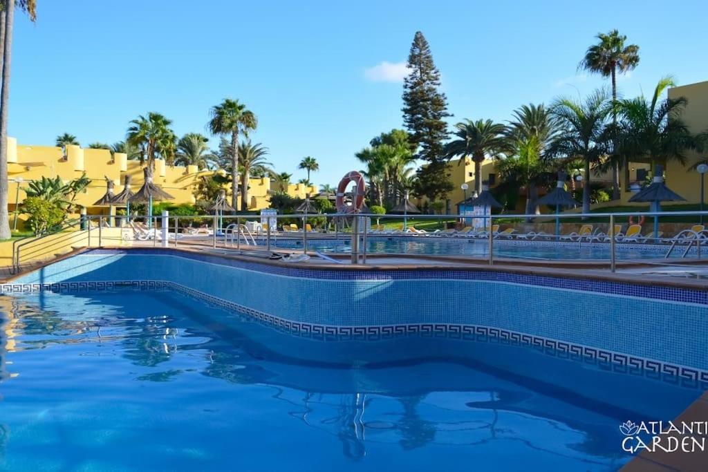 Appartement B-Rent Atlantic Garden 181 à Corralejo Extérieur photo